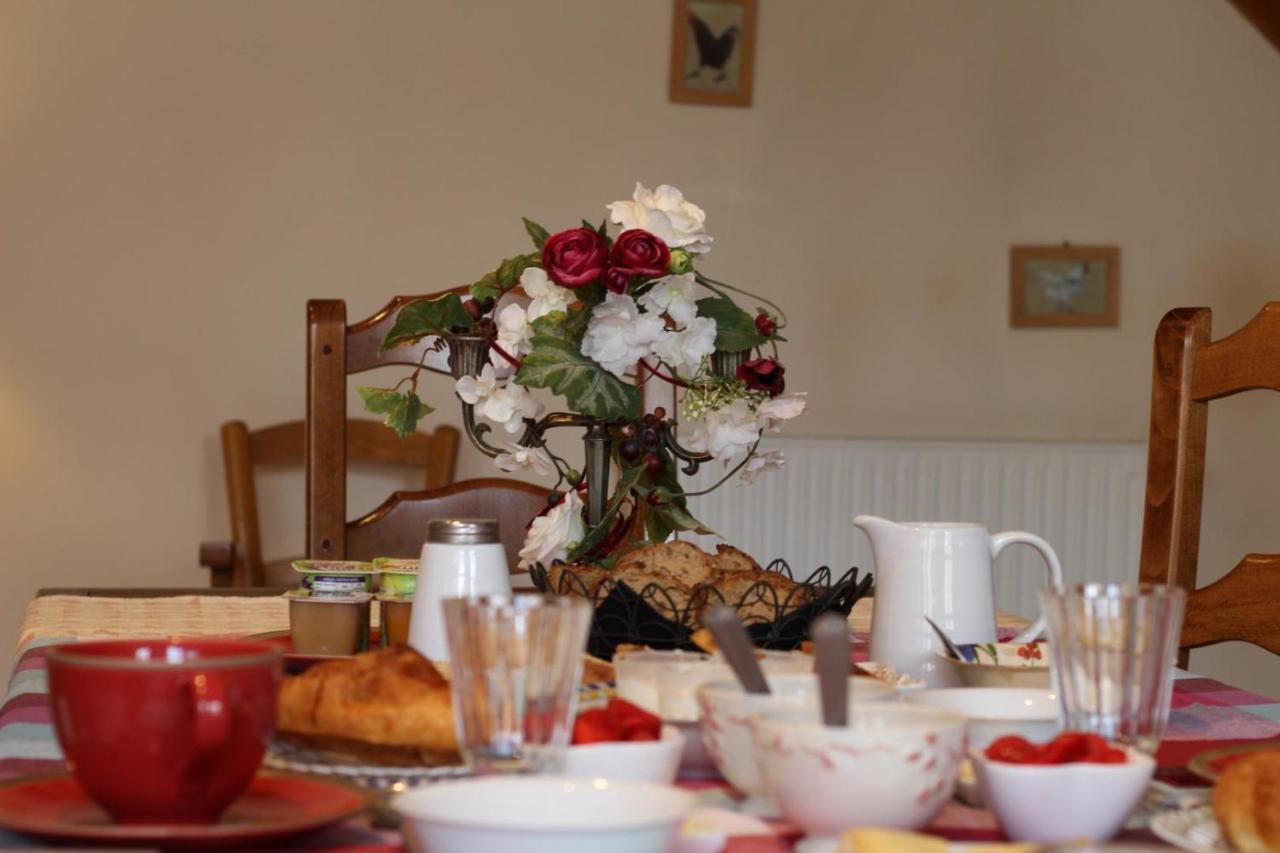 Bed and Breakfast Logis De L'Orme La Rochepot Exteriér fotografie