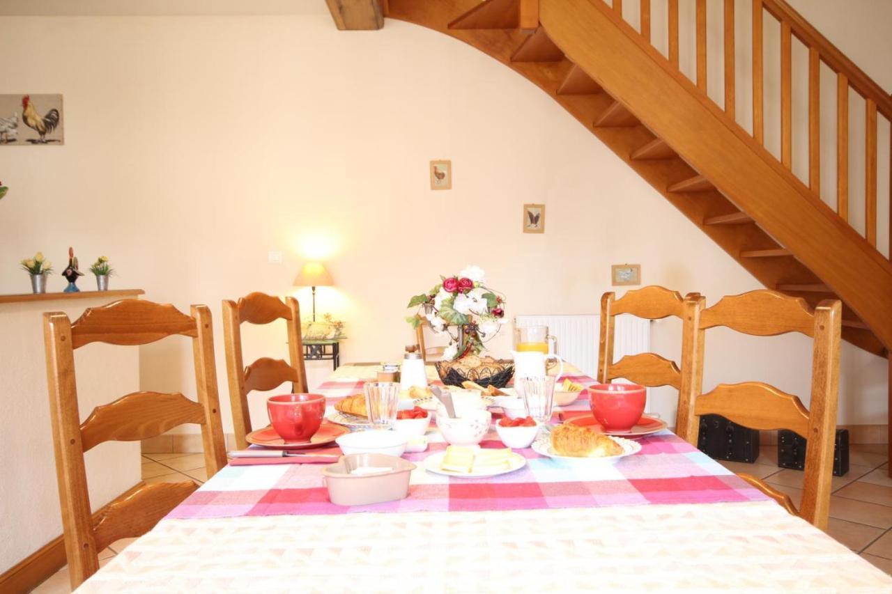 Bed and Breakfast Logis De L'Orme La Rochepot Exteriér fotografie